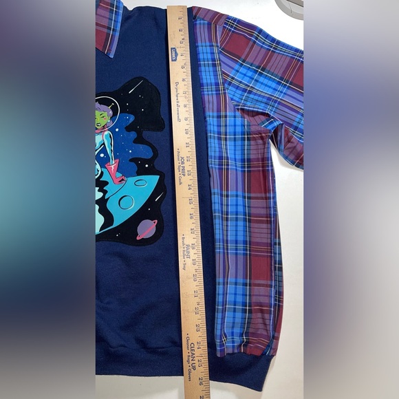 Hanes & Chaps Brand Upcycled Sexy Space Alien Top - Picture 9 of 10